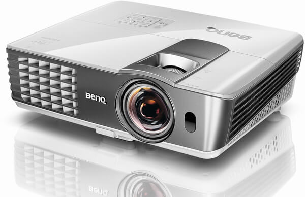 BenQ W1080ST Test  html m3e5dab0b - BenQ W1070+W im Test - Funkgesteuertes Update eines Klassikers