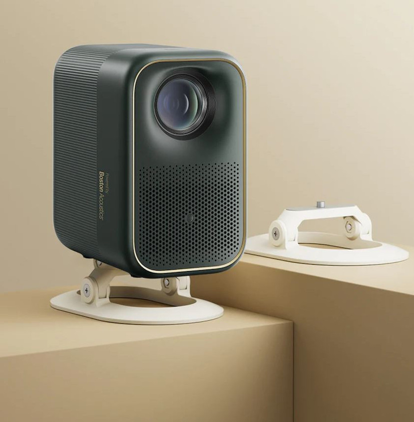 Formovie Xming PageOne Test & Review: Für wen eignet sich der portable Full-HD-Beamer wirklich? Formovie Xming Page One Heimkino Beamer mit Full HD Aufloesung Dolby Sound inkl Standfuss - Formovie Xming PageOne Test & Review: Für wen eignet sich der portable Full-HD-Beamer wirklich?