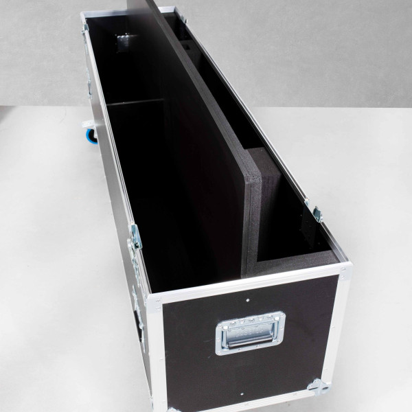 Casetec Flightcase für einen 65" Display